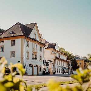 Boutique-Hotel Bayerischer Hof ケンプテン Exterior photo