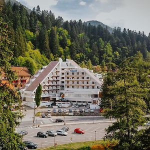 Hotel Tusnad バイレ・トゥシュナド Exterior photo