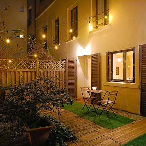 Peaceful Apartment With Private Garden クリシー Exterior photo