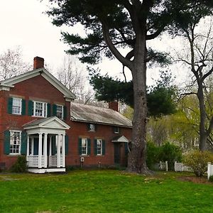 Dundee Historic Farmhouse With Gardensヴィラ Exterior photo