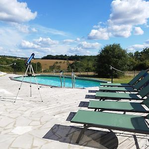 Marthon Gite Avec Piscine Chez Labaurieヴィラ Exterior photo