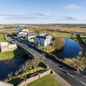 Fishermans Cottage Stunning Two Bedroom With Views Close To Town バンドラン Exterior photo