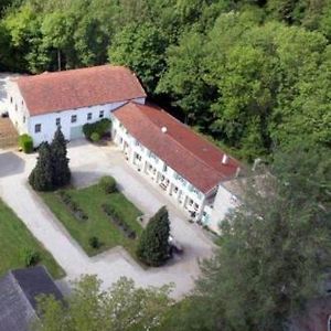 ホテル Le Moulin De Chamouilley Exterior photo