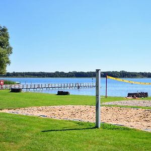 Ferienwohnung Feldblick Auf Dem Bauernhof Am Schweriner See Bad Kleinen Exterior photo