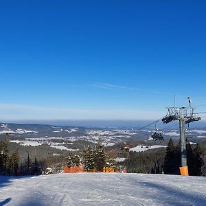 Černá v PošumavíUbytovani Na Lipneアパートメント Exterior photo