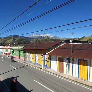 ホテル Hostal Perla Del Norte Murillo  Exterior photo