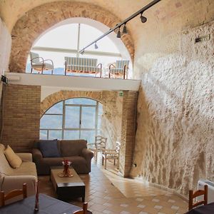 Il Castello Di Atessa Bed & Breakfast Exterior photo