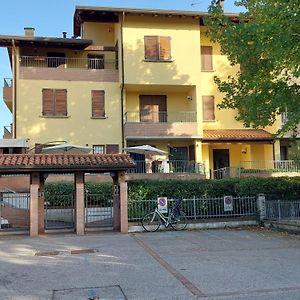 チェントCasa Giuliaアパートメント Exterior photo