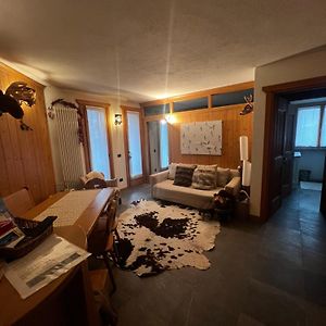 Appartamento Incantevole Con Box E Ski Room, Wi-Fi, ボルミオ Exterior photo