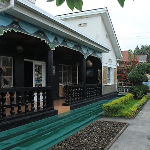 Amahoro Guest House ルヘンゲリ Exterior photo