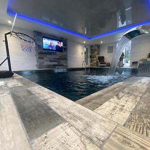 Peover Superior Jaw Dropping House With Private Indoor Pool And Hot Tubヴィラ Exterior photo