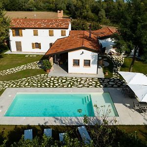 La Meridiana B&B カザーレ・スル・シーレ Exterior photo