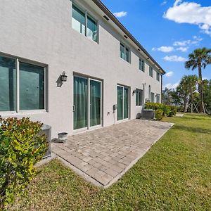 4-Bed Wpb Home Near 95, Airport, Dt & Beaches ウェストパームビーチ Exterior photo