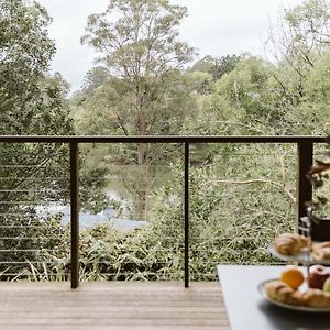 "On Burgum Pond" Cottages マレニー Exterior photo