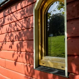 Lierneux La Tiny House De La Bergerieヴィラ Exterior photo