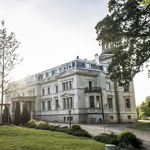 Schloss Kaarz Mit Park Exterior photo