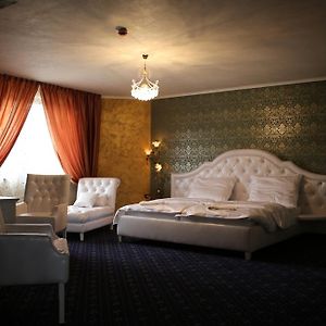 Hotel Kotva ブラチスラヴァ Room photo