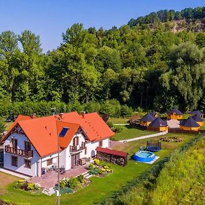 Wojcieszów Pod Chmielarzem Bed & Breakfast Exterior photo