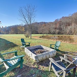 Beattyville Secluded Retreat Bbq, Lawn Games, And Fire Pit!ヴィラ Exterior photo