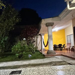 Casa De Campo En Salcoatitanヴィラ Exterior photo