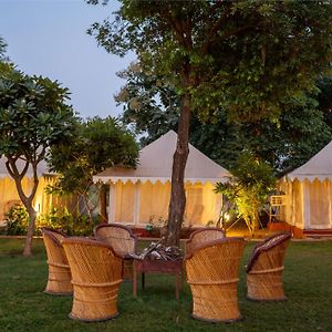 Ranthambore Tiger Resort サワイ・マドプール Exterior photo