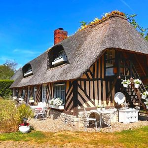 Berville-sur-Mer La Romance Et La Romanesque Bed & Breakfast Exterior photo