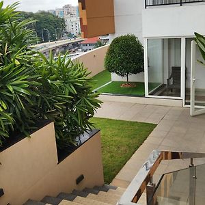 1Bhk Luxury Apartment- Palayam トリバンドラム Exterior photo