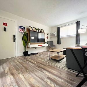 Private Renovated Bengals Apartment 5 Star カントン Exterior photo