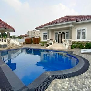 Villa Kandara Hanjawar Puncak Sindanglaya Exterior photo