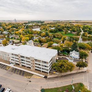 The Souris Hotel Exterior photo