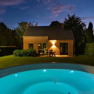 Ewijk 6P Vrijstaand Huis Met Royale Tuin En Hottubヴィラ Exterior photo