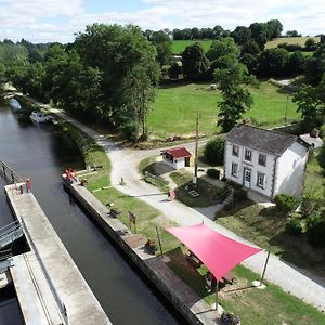 Sace Le Port, Refuges Du Halage Bed & Breakfast Exterior photo