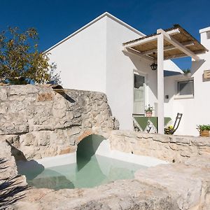 オストゥーニ Lacinera Trulli E Lamie Bed & Breakfast Exterior photo