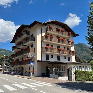 Albergo Dolomiti フィエーラ・ディ・プリミエーロ Exterior photo