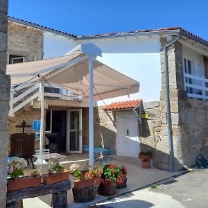 ホテル Pension O Corazon Da Ribeira Sacra La Teijeira Exterior photo