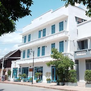 Villa Merry Lao Ban Aphay ルアンパバーン Exterior photo