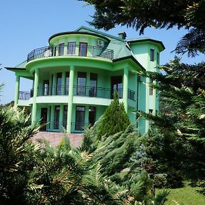 Villa Qero バトゥーミ Exterior photo