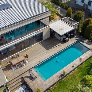 Best Villa With Pool And Panoramic Views By Guestlee リュトリー Exterior photo