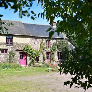 Saint-Malon-sur-Mel La Maison Des Hirondelles Foret De Broceciandeヴィラ Exterior photo