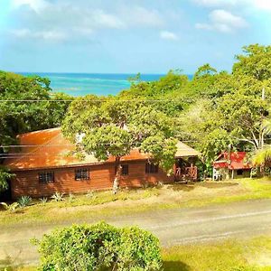 Punta BlancaCasa Cafe Roatan, Hondurasアパートメント Exterior photo