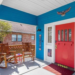 フォートワース Stockyards-3/4 Mile Away!-Sleeps 8-Americana Houseヴィラ Exterior photo