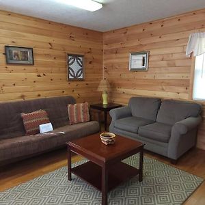 One Bedroom Cozy Cabin #23 On Patoka Lake In Southern Indiana Tunnelton Exterior photo