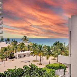 Beachfront Condo - Amazing Pool - Oceanview Balcony ハリウッド Exterior photo