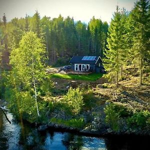 Östmarken Water Front Scandinavian Forest View With No Neighborsヴィラ Exterior photo