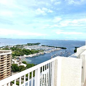 Luxury Penthouse With Private Rooftop Terrace In Coconut Grove Hotel マイアミ Exterior photo