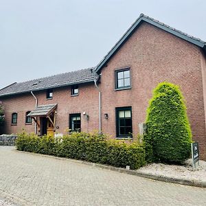 Klimmen Attractive Farmhouse In South Limburg With Terraceヴィラ Exterior photo