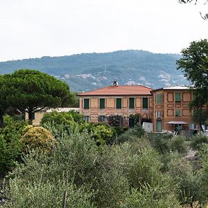 Villa Smeralda - Luxury On The Italian Riviera ラヴァーニャ Exterior photo