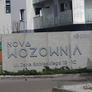 レシュノApartament Number 2 Nova Wozownia Free Parkingアパートメント Exterior photo