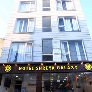 Hotel Shreya Galaxy With Swimming Pool- Best Property In ハリドワール Exterior photo