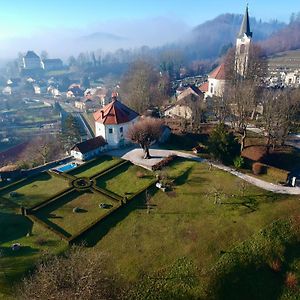 Medieval Castle In Kamnik City Center - Trutzturnヴィラ Exterior photo